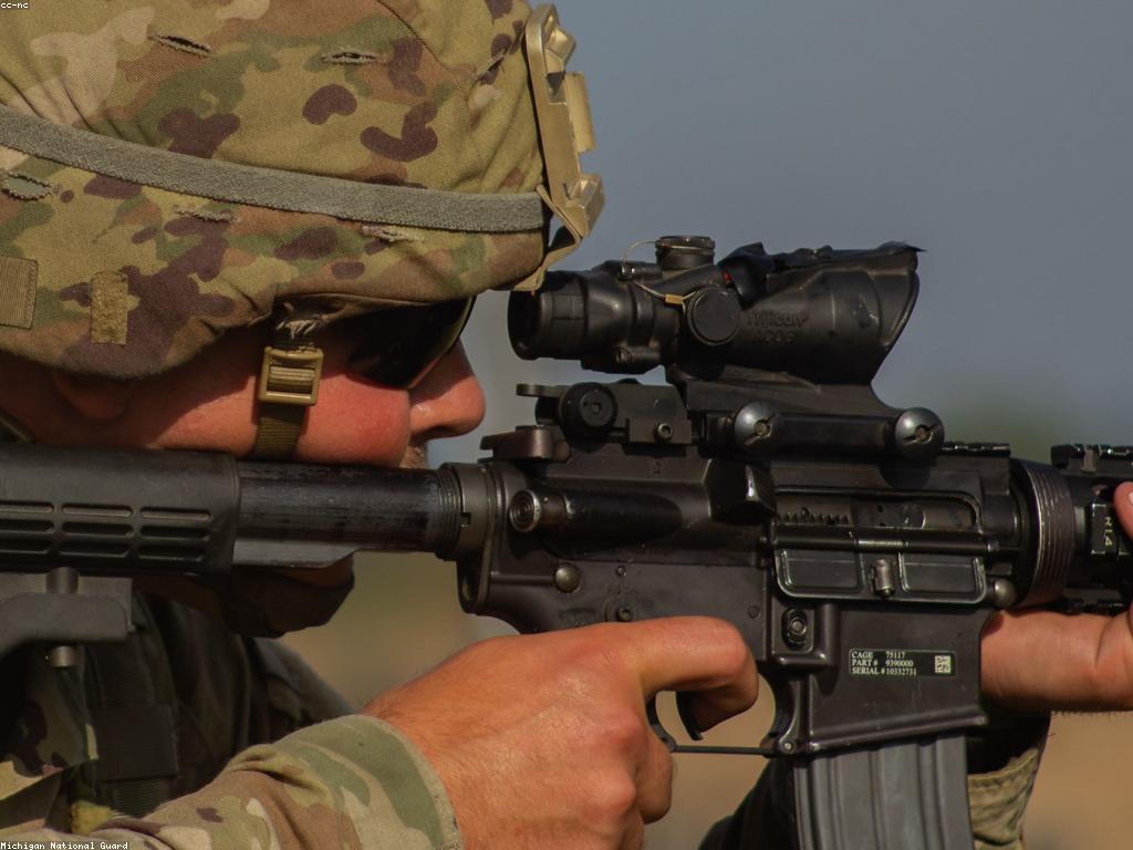 ការប្រកួតកីឡាបាញ់តិច៖ ការពន្យល់ពីអត្ថន័យ និងការអភិវឌ្ឍន៍